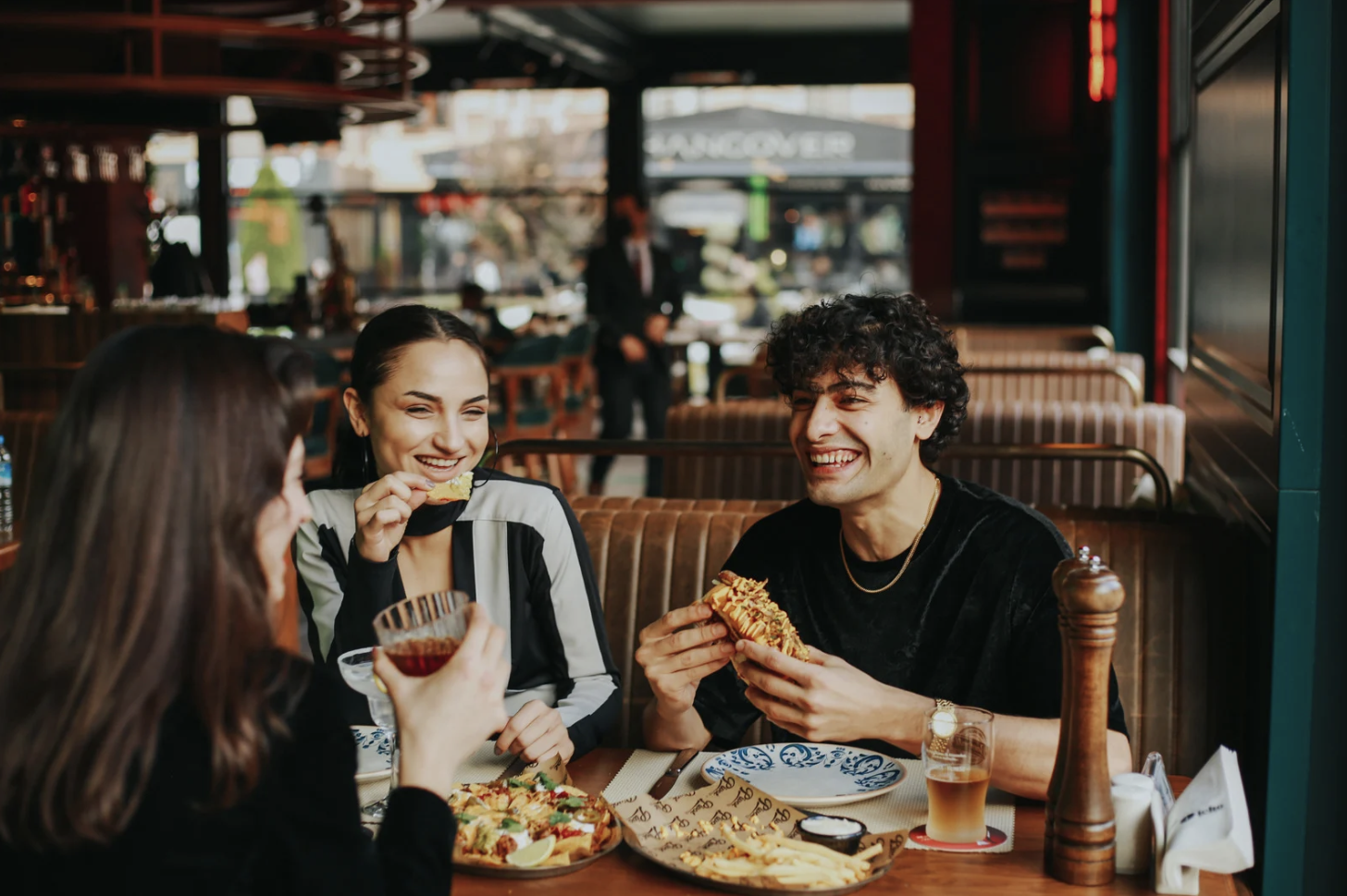 Marketing de oportunidade: como transformar momentos em estratégias para o seu restaurante