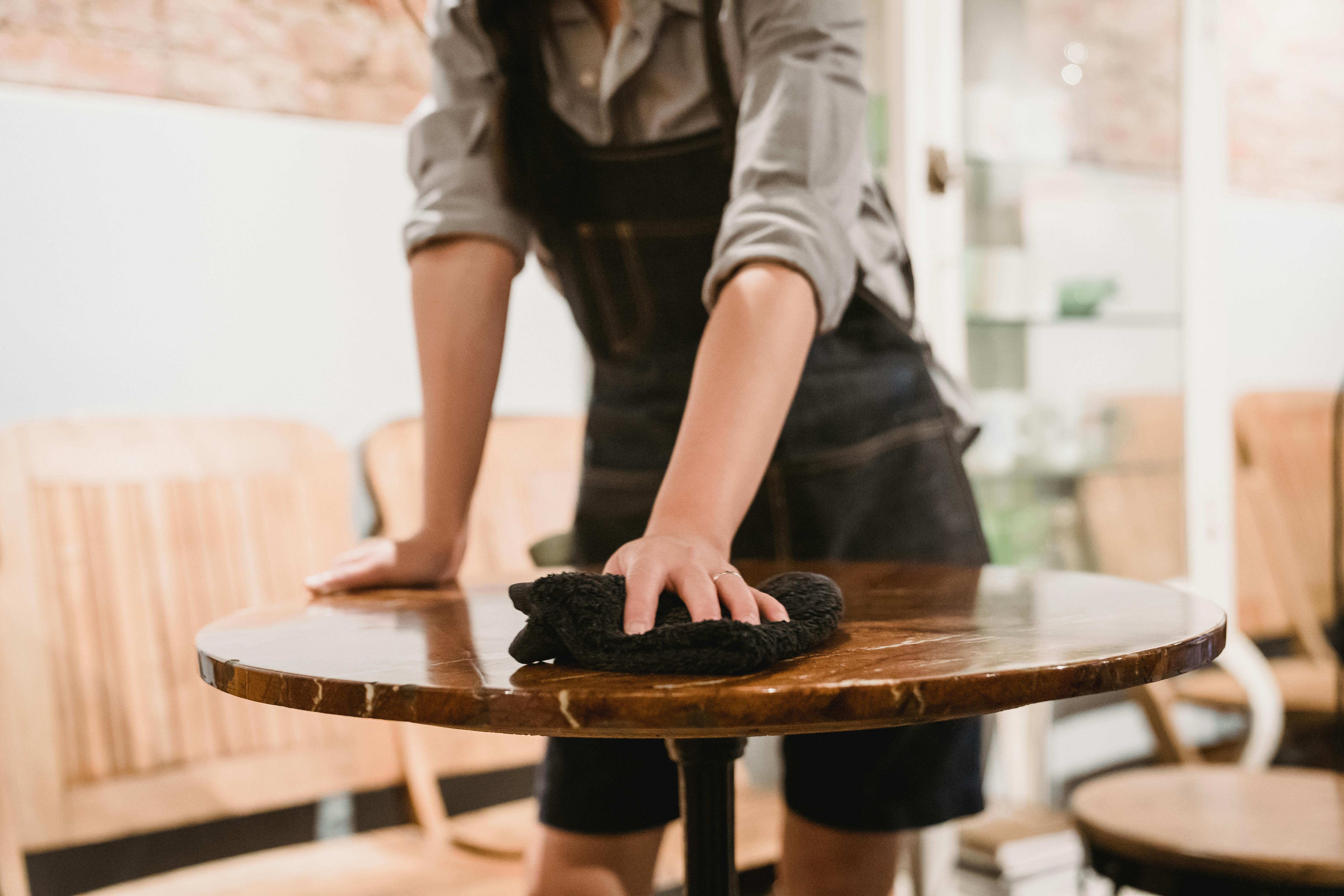 Checklist de limpieza para restaurantes: cómo evitar errores y mantener un estándar profesional
